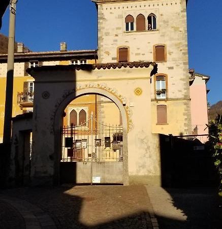 Bella Alda Beautiful Como Castle Penthouse Canzo Exterior photo