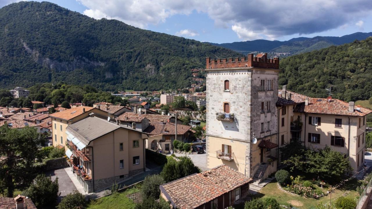 Bella Alda Beautiful Como Castle Penthouse Canzo Exterior photo